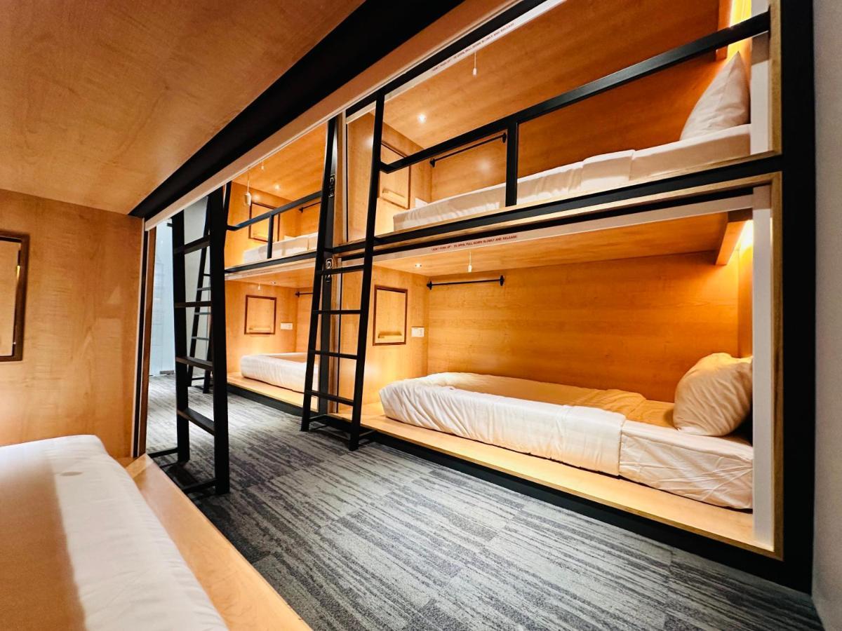 The Bed Bukit Bintang Pansiyon Kuala Lumpur Dış mekan fotoğraf