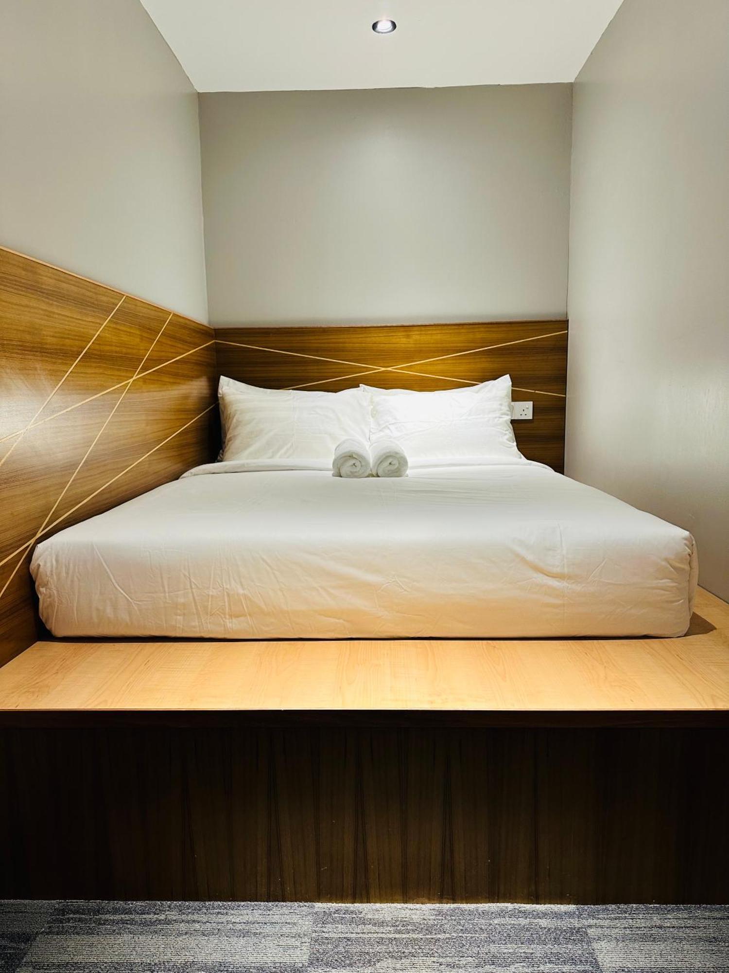 The Bed Bukit Bintang Pansiyon Kuala Lumpur Dış mekan fotoğraf